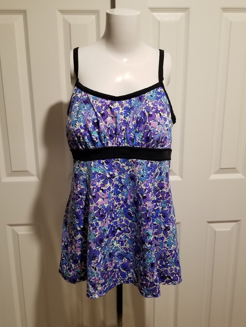 Fit 4U Women's Swimsuit size 18w